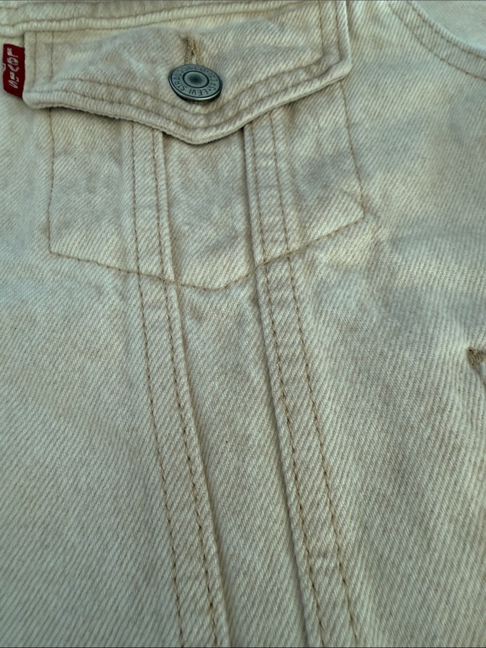 Levi's Cream Jean Jacket for Women - Picture 6 of 6